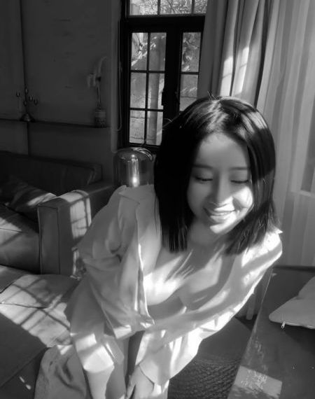 欧美女士围巾_HD日本电影免费