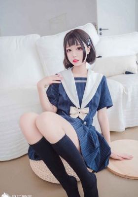 丰满双乳峰白嫩少妇成人网站_DVD视频大全