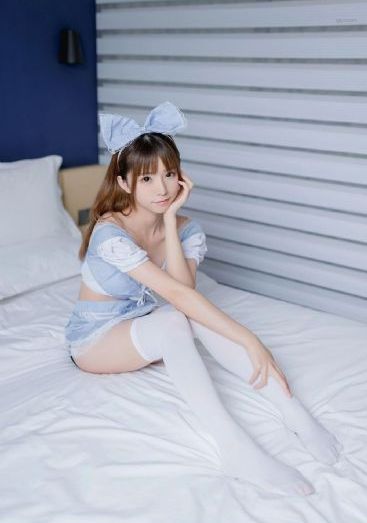 欧美柔术美女练习_1080P高清视频观看