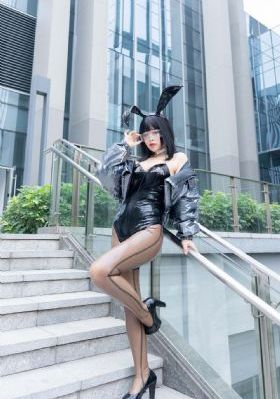 欧美内衣套装蕾丝花边_1080P动漫免费观看