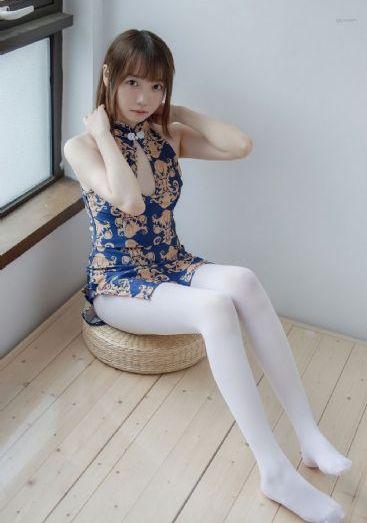 欧美女性艺人视频_BD英语免费观看超清