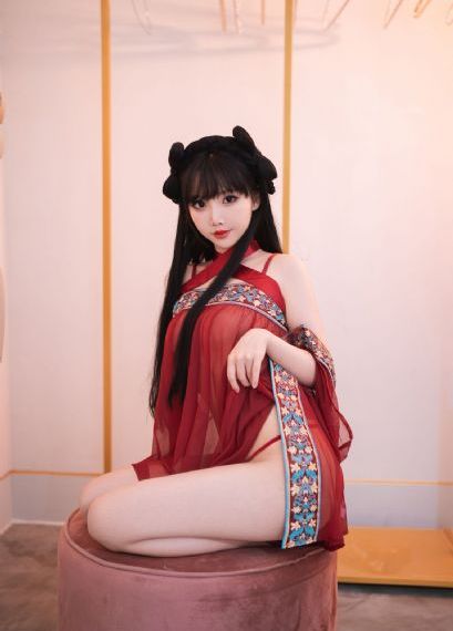 亚洲少妇第一区_免费手机在线看观看
