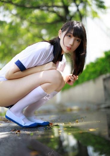 欧美羽绒服长款过膝_1080P电影全集观看