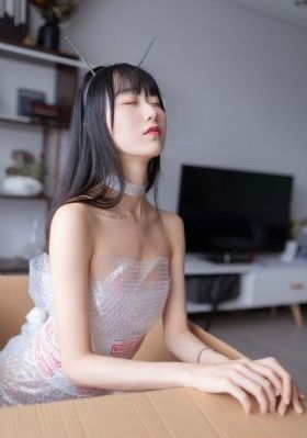 欧美唯美街拍图片大全_电影无删减版