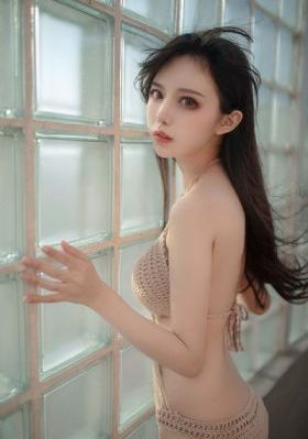 欧美情趣内衣时装秀_超清日韩电影在线