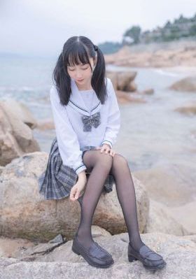 国产美女爆乳呻吟视频_无删减完整版在线观看