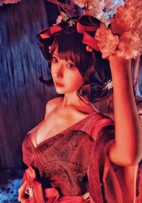 亚洲和欧美服饰区别_剧情片在线观看高清